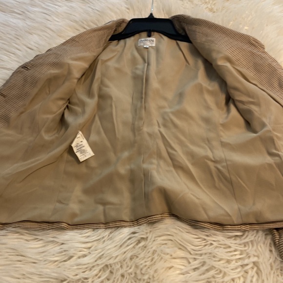 ARMANI COLLEZIONI women’s blazer size 40 US size 8 per chart length 24” bust 32 - Picture 8 of 13